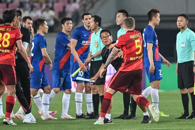 38岁德国教头雅伊斯勒正式加盟纽卡斯尔联队